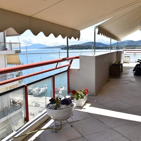 Apartment Dea Blu In Volos