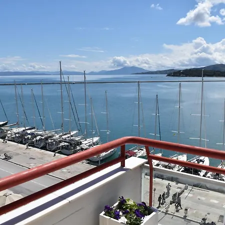 Dea Blu In Apartment Volos